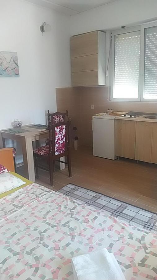 Apartman Laki Apartment Котор Екстериор снимка